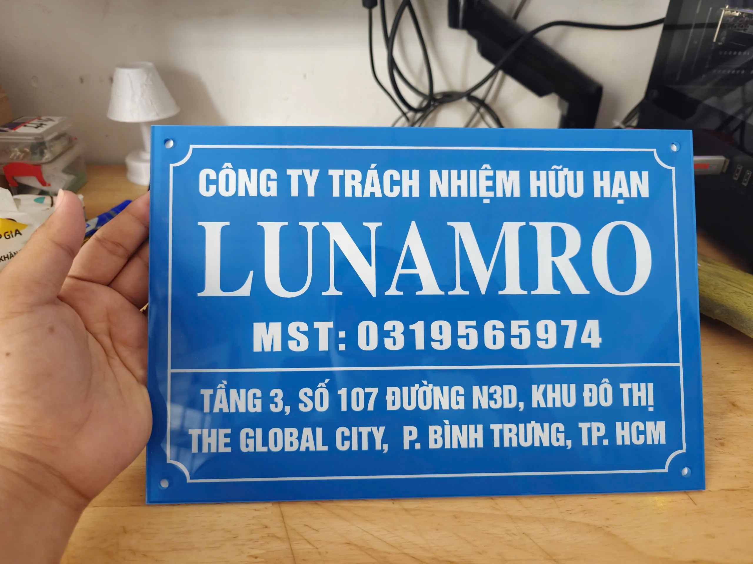 https://khacdauvuong.com/uploads/source/san-pham/bang-mica/1780568409825_1558227572546859442_1132232504789156507_e749db50ee8f49e921d4d8a6226add5c-17810863901536141201.webp